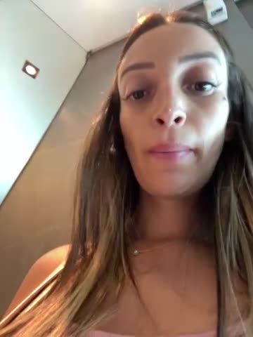 BelleLouiseVp Stripchat recording at 2026-05-16 17:08:00